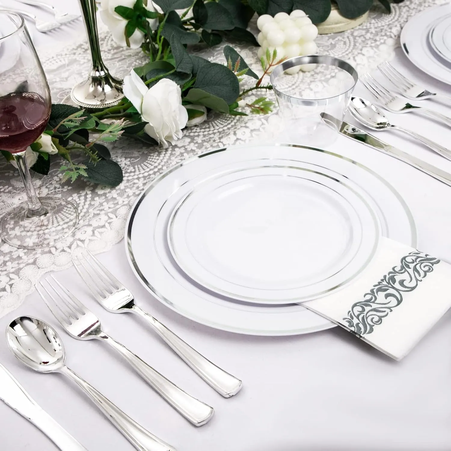 bUCLA 350PCS Silver Plastic Dinnerware Set for 50 Guests - Includes 50 Dinner Plates, 50 Dessert Plates, 50 Forks, 50 Knives, 50 Spoons, 50 Cups, 50 Napkins for Party & Christmas